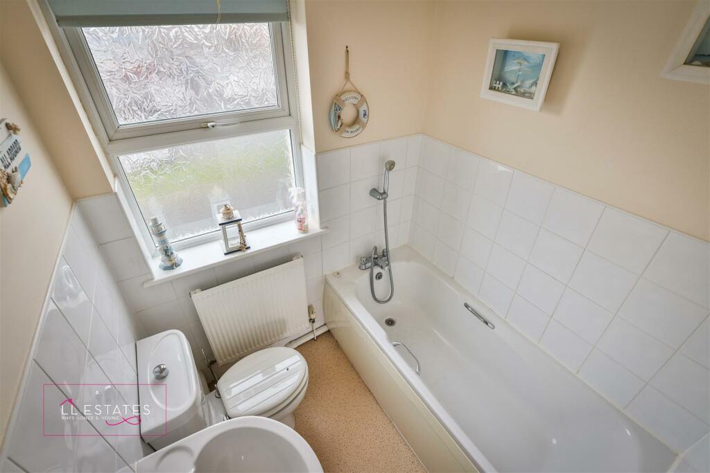 2 Ash Grove-32.jpg