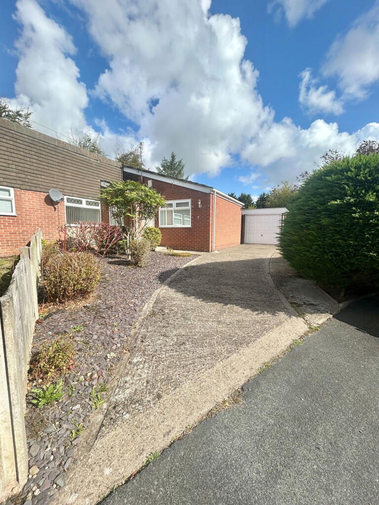 Glen Road, Great Sutton, Ellesmere Port, CH66 4XB