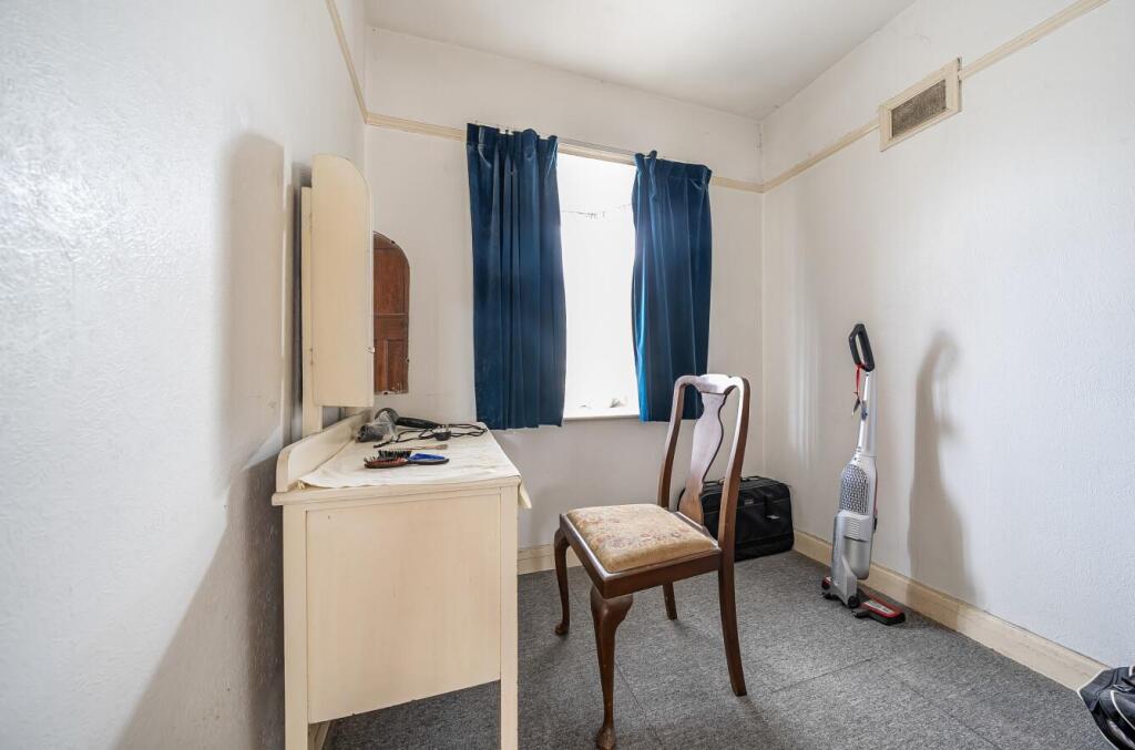 Davidson Frost-Wellings, DFW, Whitchurch Gardens, 