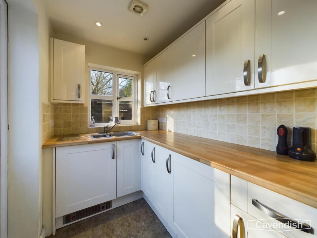KITCHENETTE