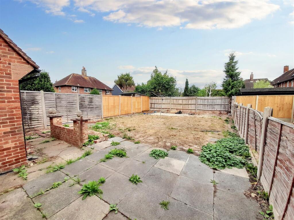 Rear garden new.jpg