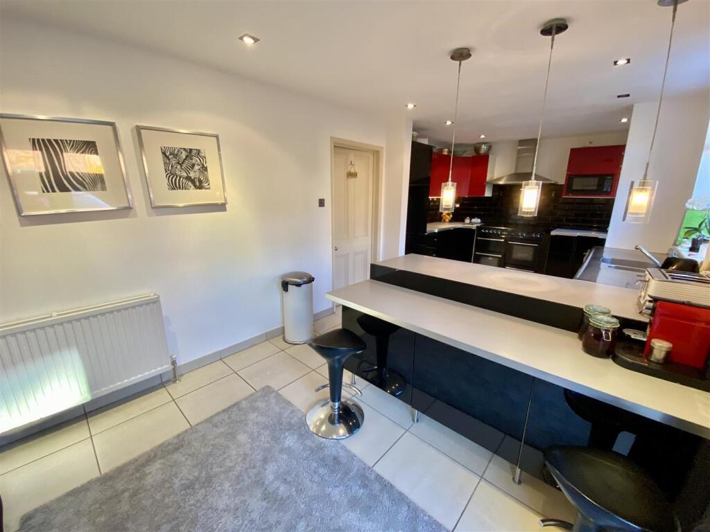 Bramleys Estate Agents - Quarryside Road - Mirfiel