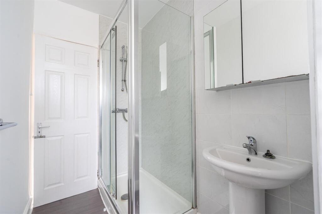 flat 4 80 holgate road (5 of 10).jpg