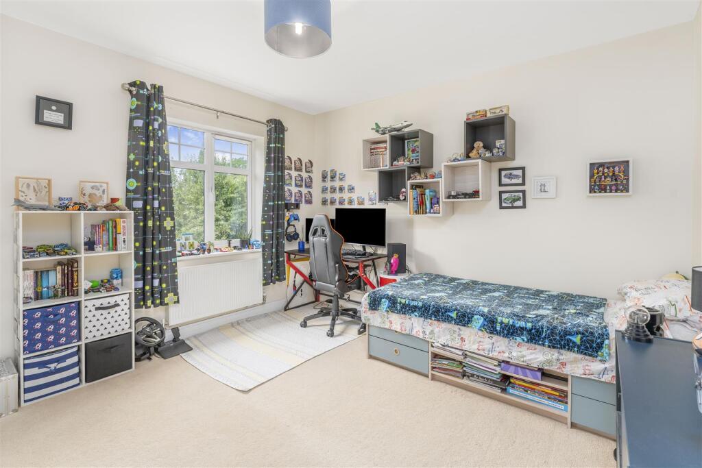 13 Claypits Close, Banbury-20.jpg