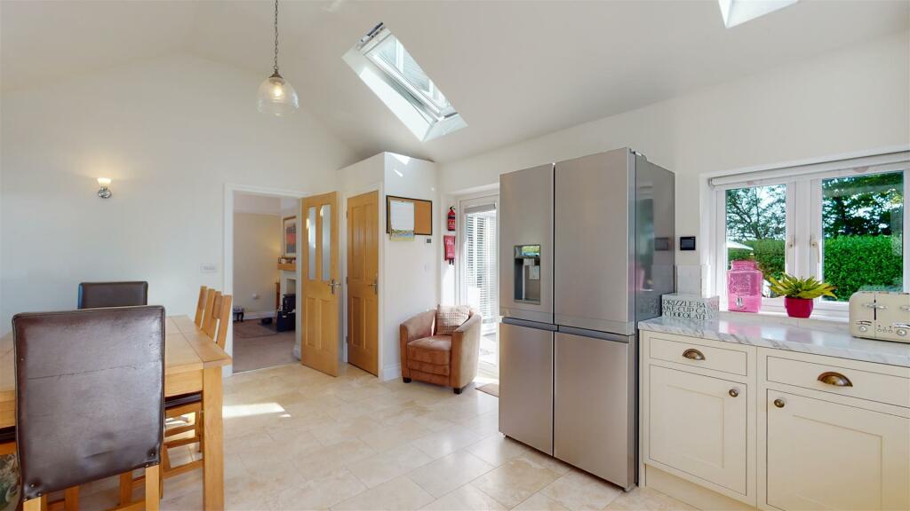 03.Hazel-Hill-StFlorence-Milton-Tenby-05282023_170