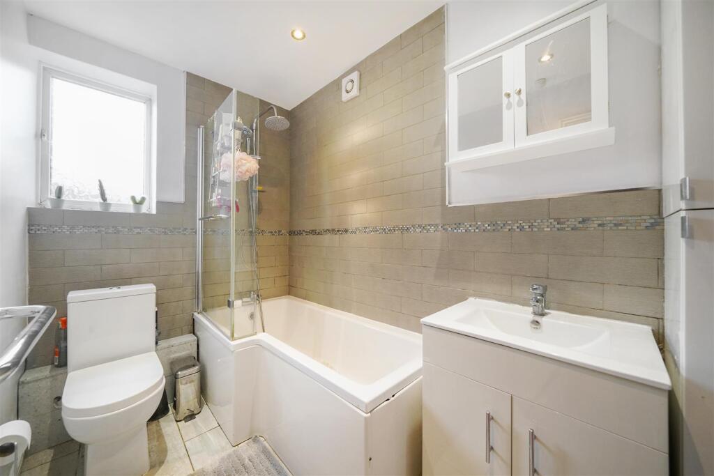 230 Summers Lane - 1dhDhXfnf80iJ24Rhi5v.jpg