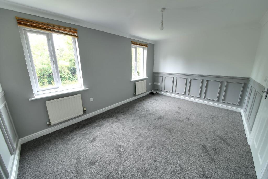 Bedroom 2, 1st floor