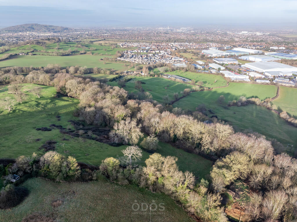 Grove Wood Painswick Road Brockworth GL3 4RU NB 2