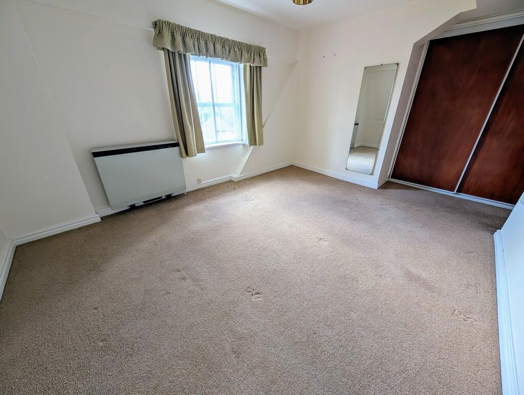 PXL_20250912_1050...