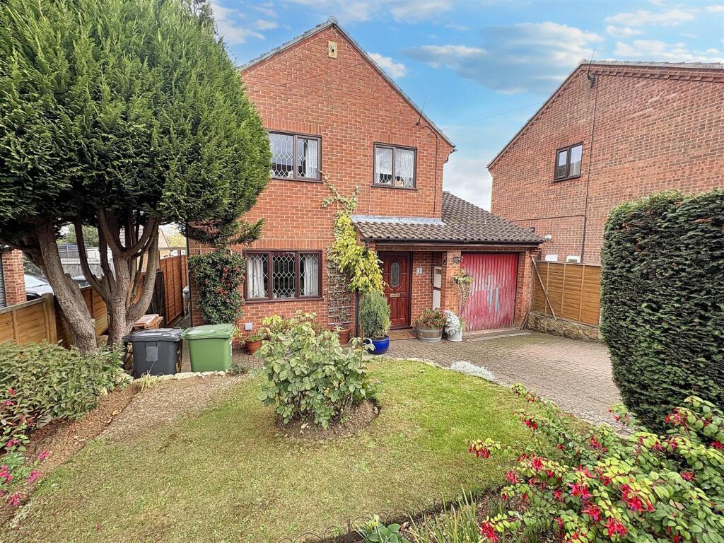 Thrift Street, Irchester, Wellingborough