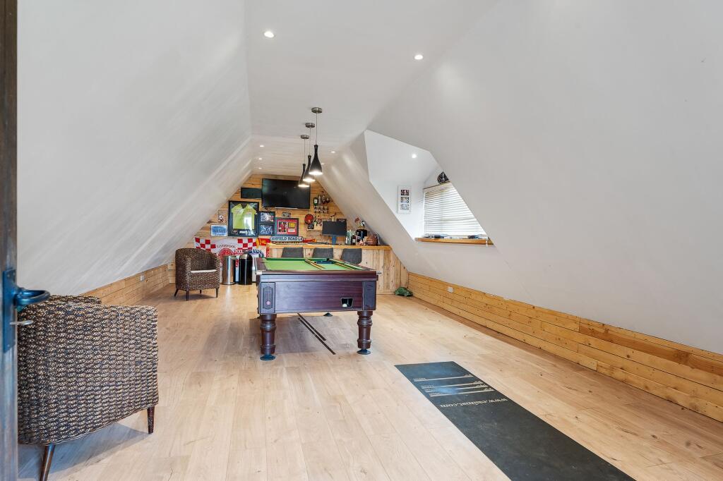 Games Room / Bar