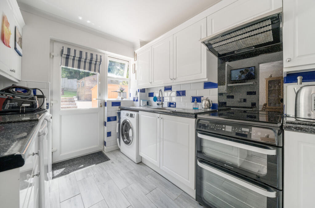 1321447-8-6867e48...