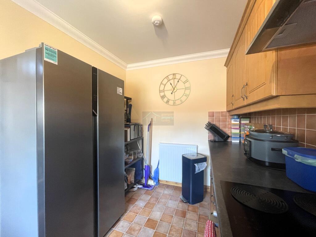 Kitchen c.JPG