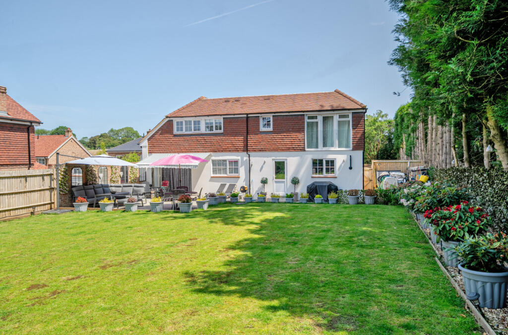 1310088-8-684c31c...