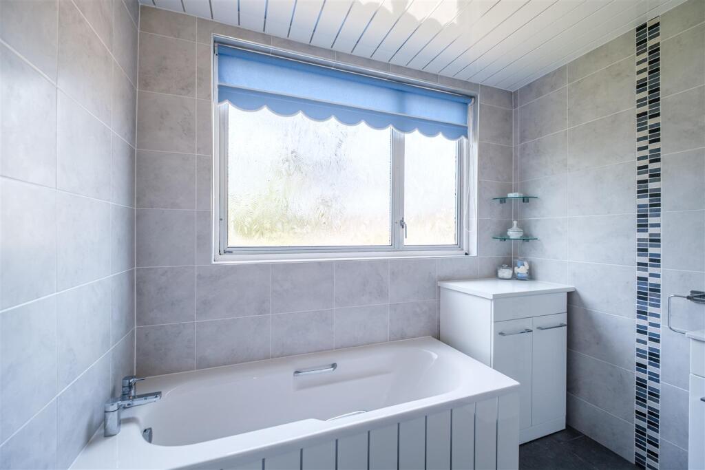 Hawthorn Road-50.jpg