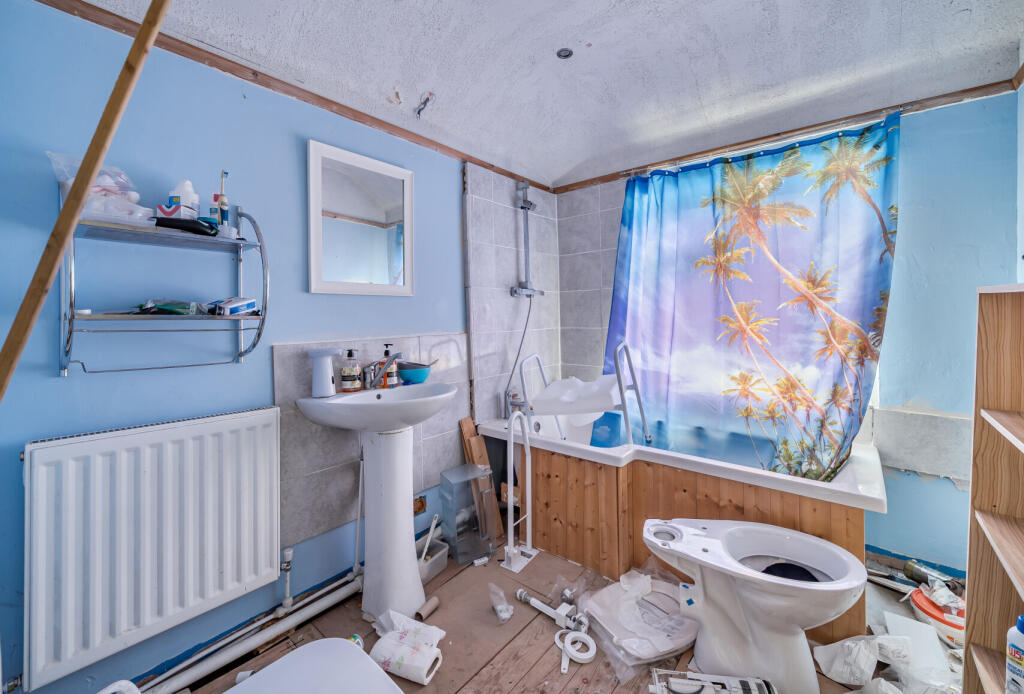 1374985-8-691324b...