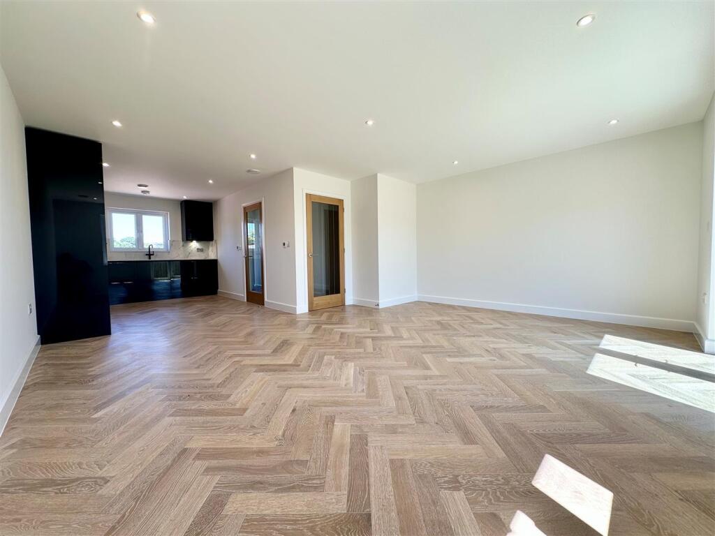 Living Room.jpg