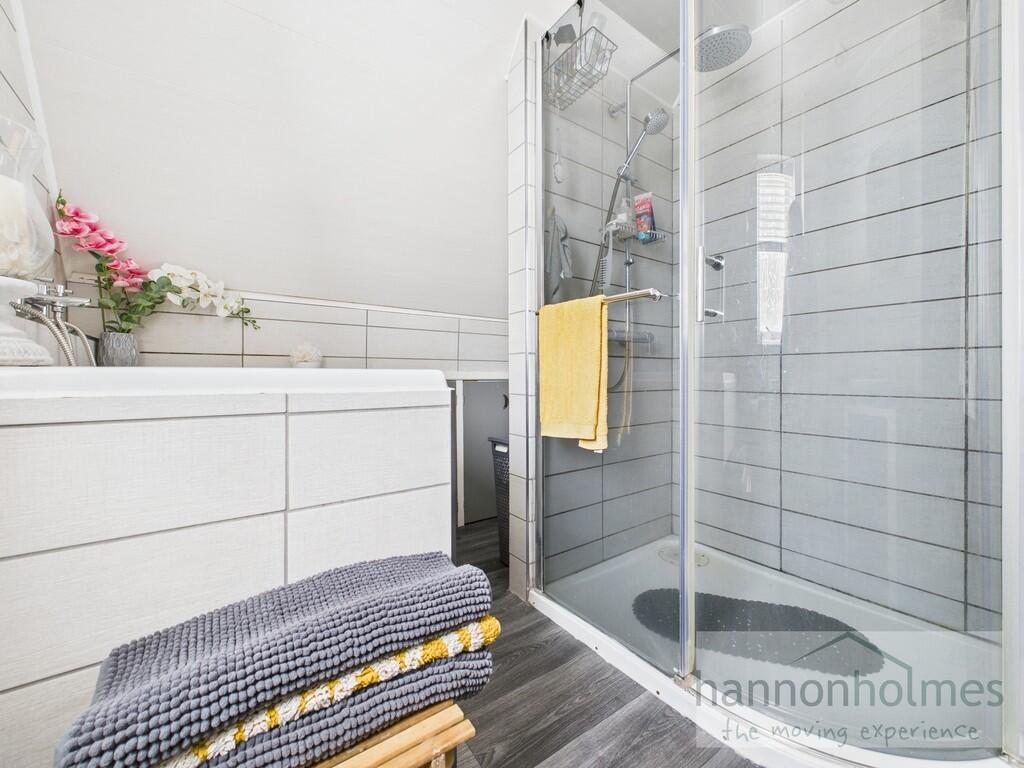 CAM05283G0-PR0027...