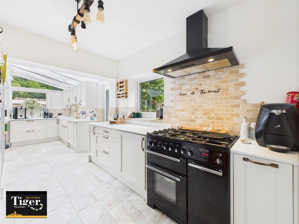 CAM03440G0-PR0361...