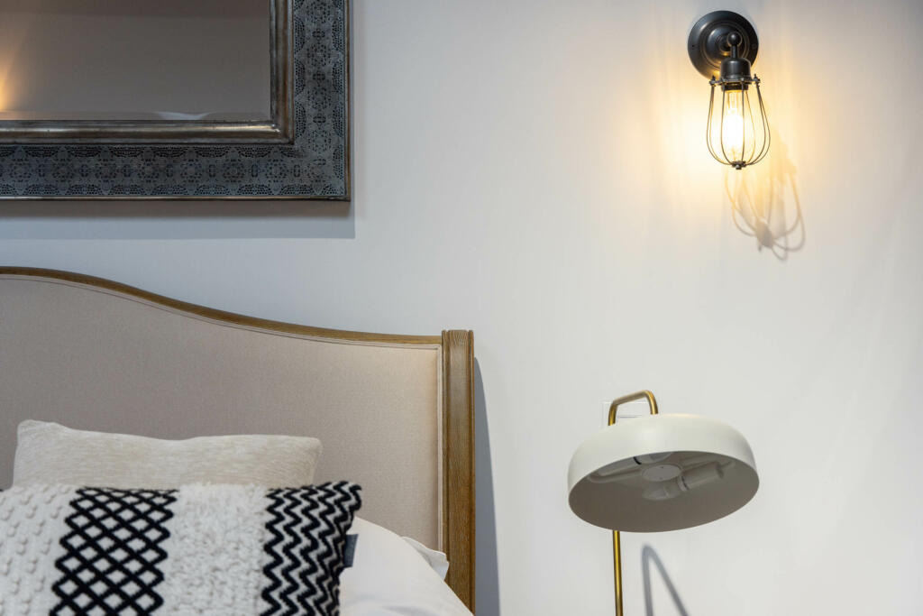 20231011-1320_Maison Haus - Blakeley Stables, Knut