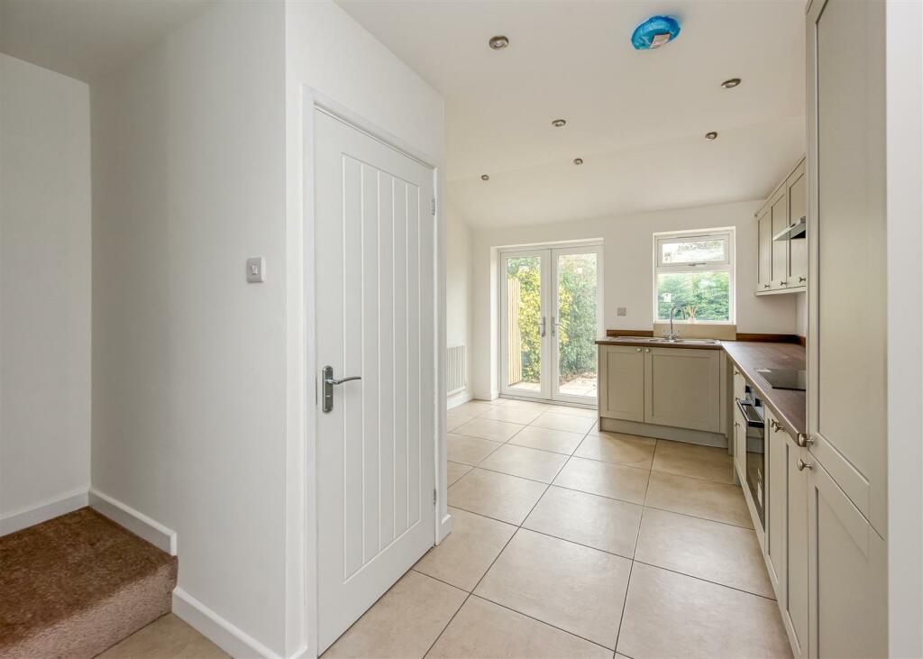 30 Sandringham Road-Kitchen D.jpg