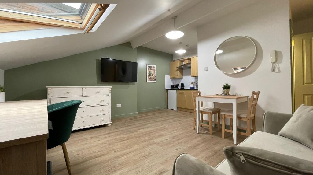 WhatsApp Image 2021-