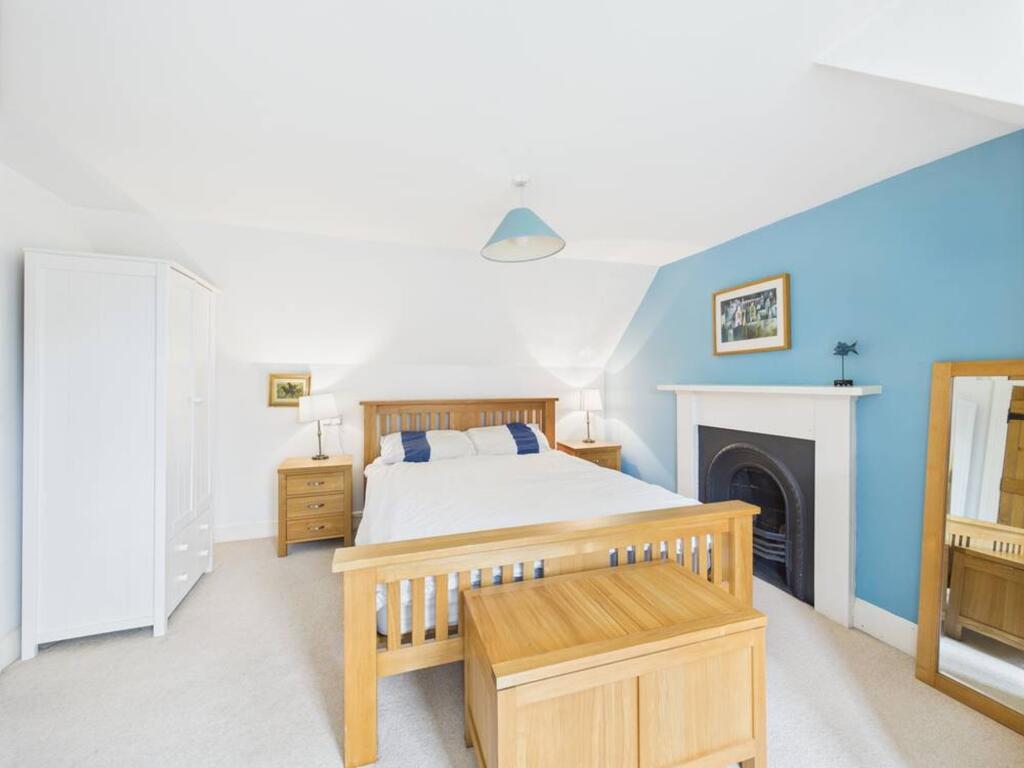 Bedroom asp 2