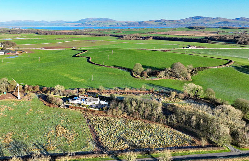 KILFILLAN CROFT + OLD STATION COTTAGE, WITH LAND + MODERN AGRICULTURAL BUILDING & YARD, DG8 8AF