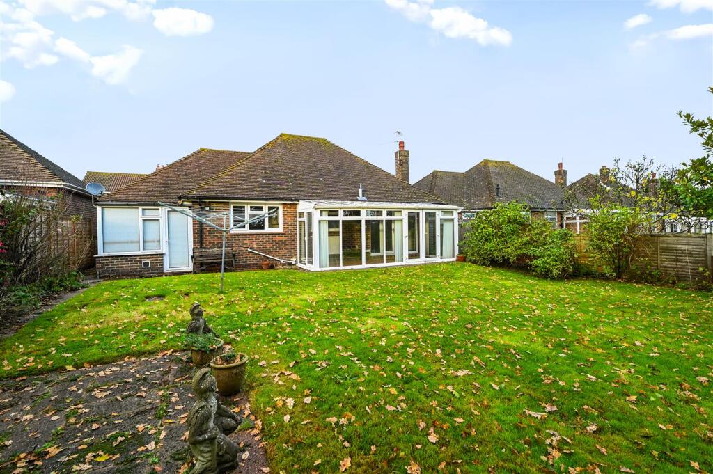 74 Pebsham lane tn40 (7).jpg