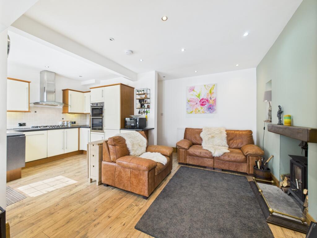 Open Plan Living/Kitchen