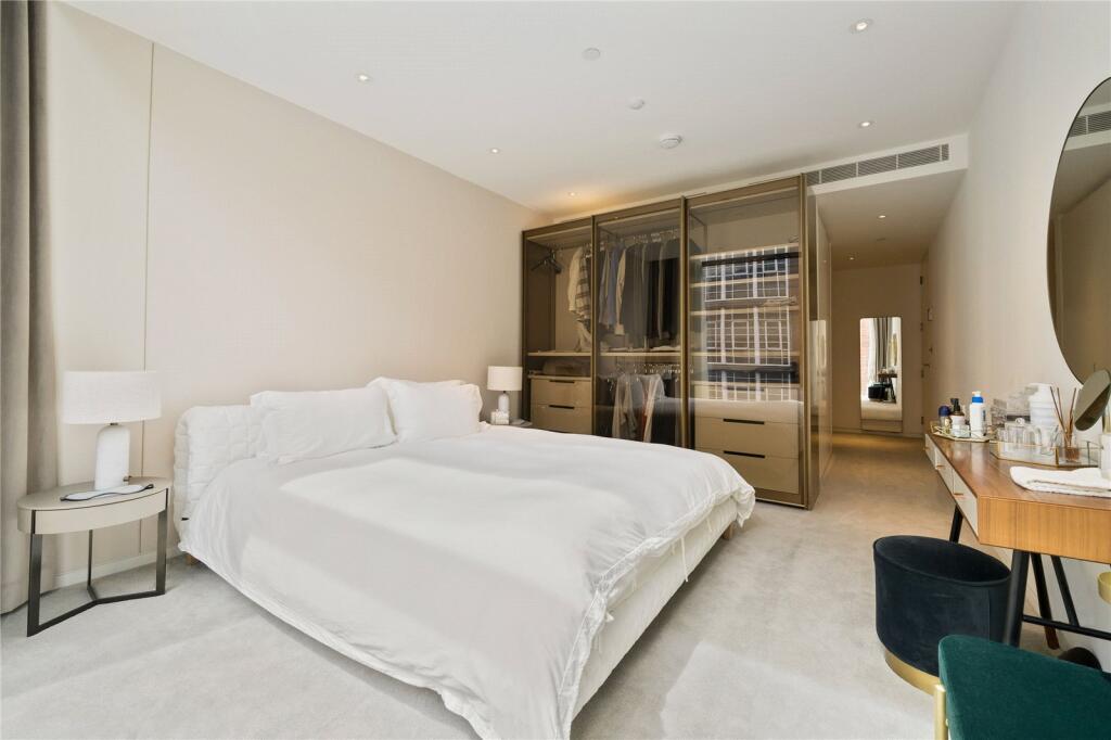 Bedroom 1, View 2