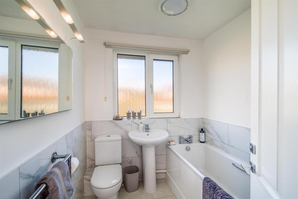 Bathroom.jpeg