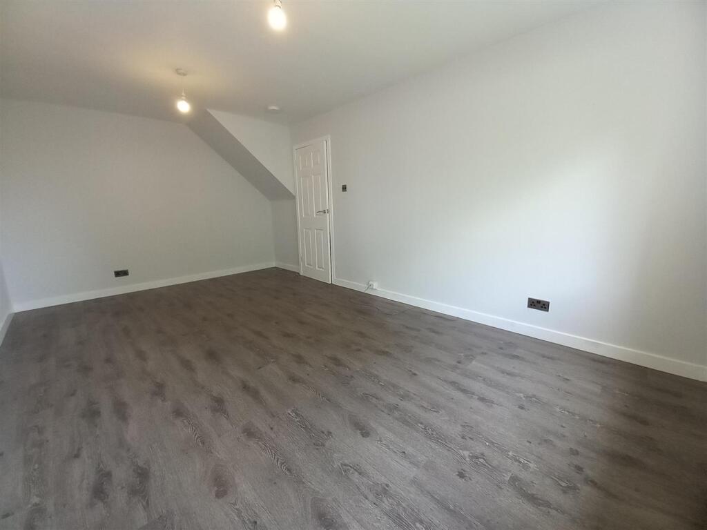 Lounge.jpg