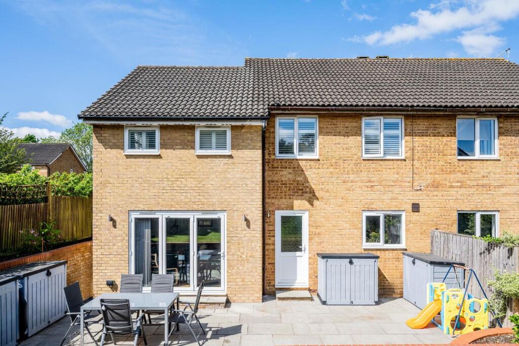 WHITEGATE WAY (20).jpg