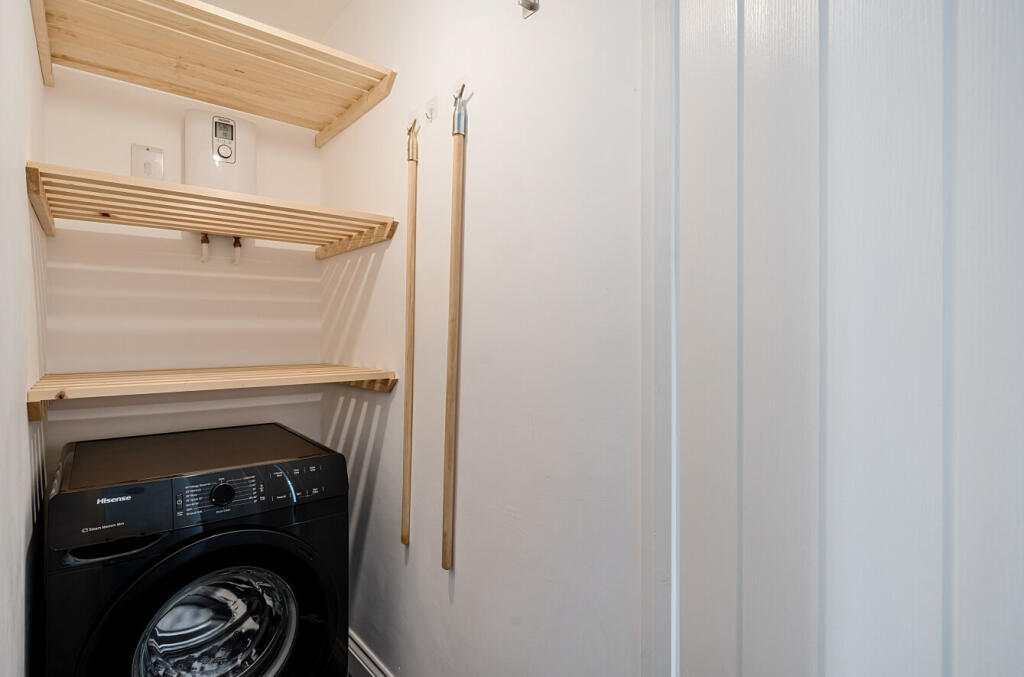 23-681a5f6ad6977-...