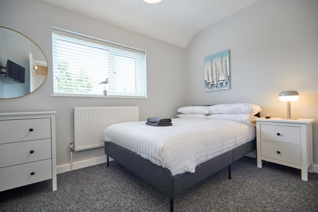 2 Barnesdale Road 31
