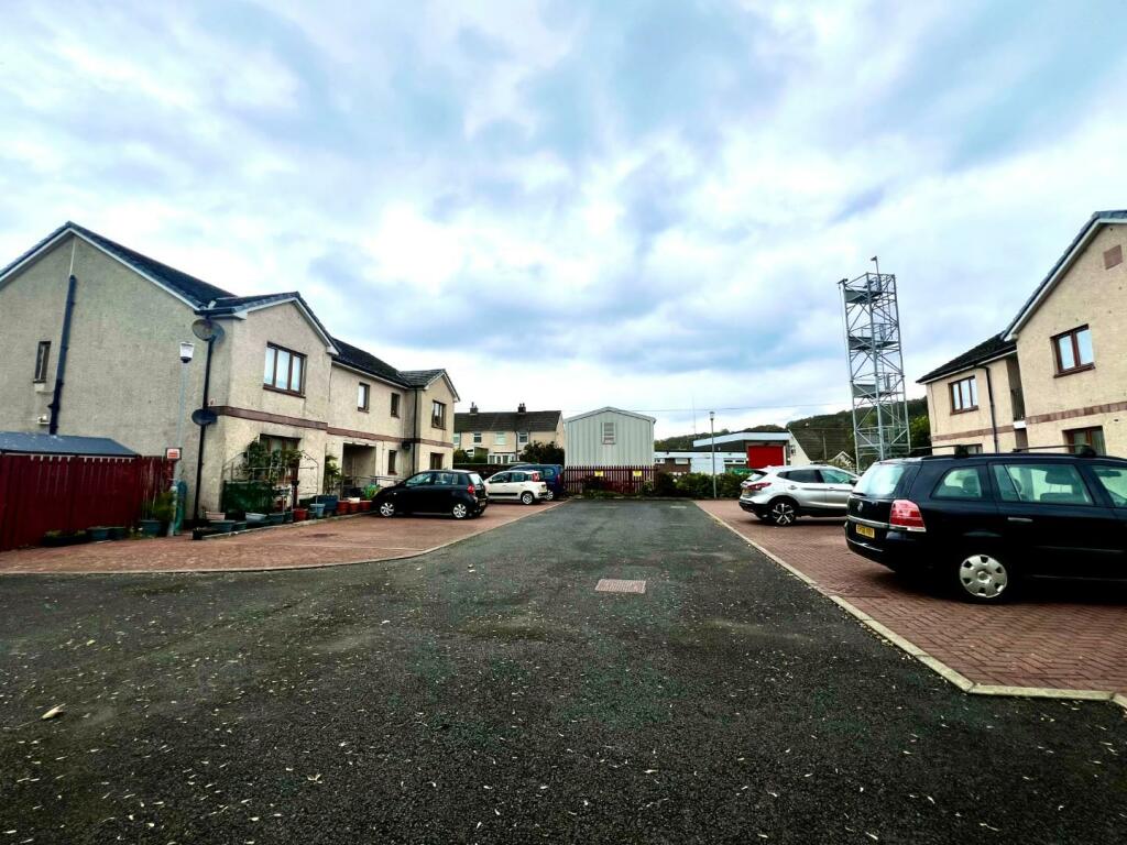 Gardens &amp; Outside Areas