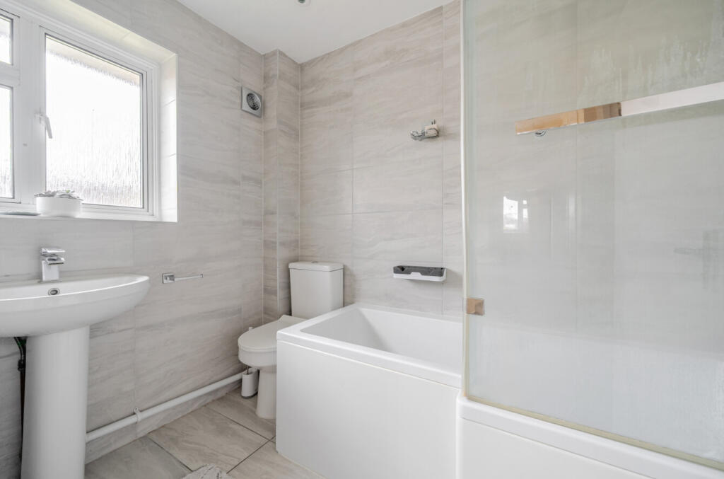 1365944-20-68f619...