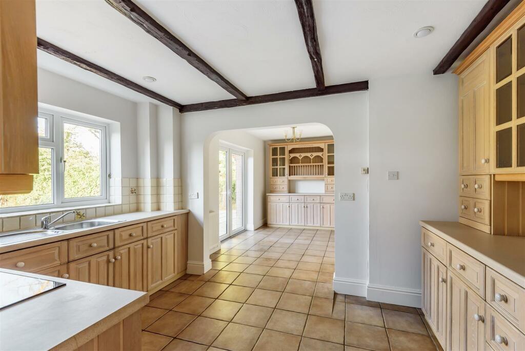 Kitchen Breakfast Room - Cedar Cottage.jpg