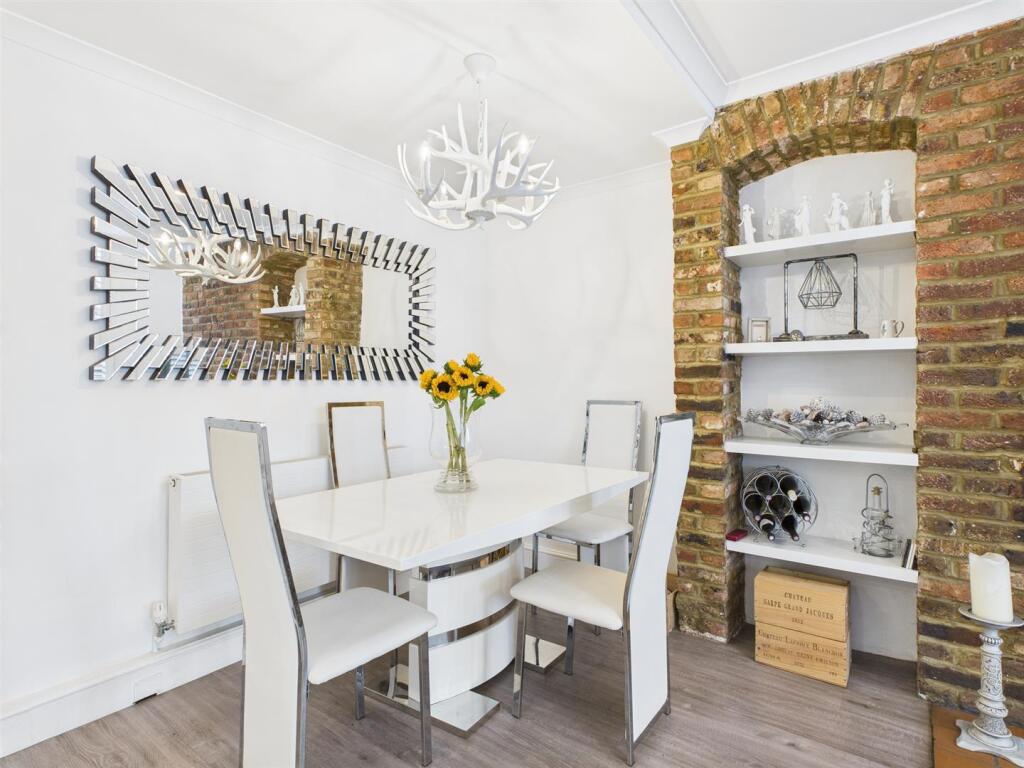 Dining Area.jpg