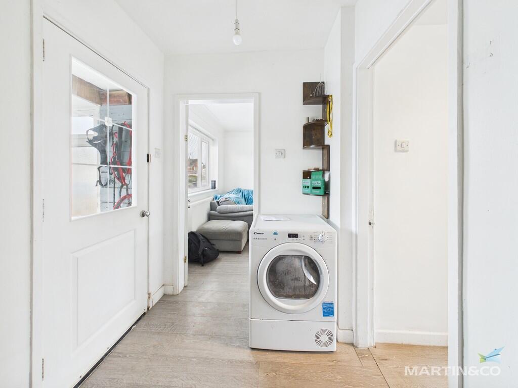 CAM03111G0-PR0425...