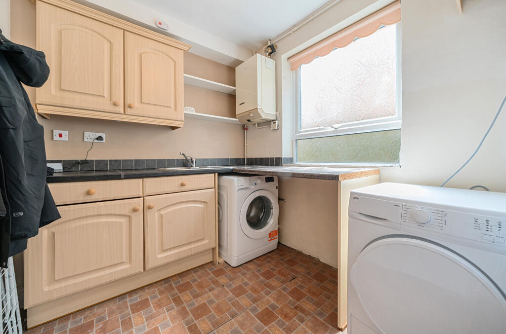 1306897-13-68488b...