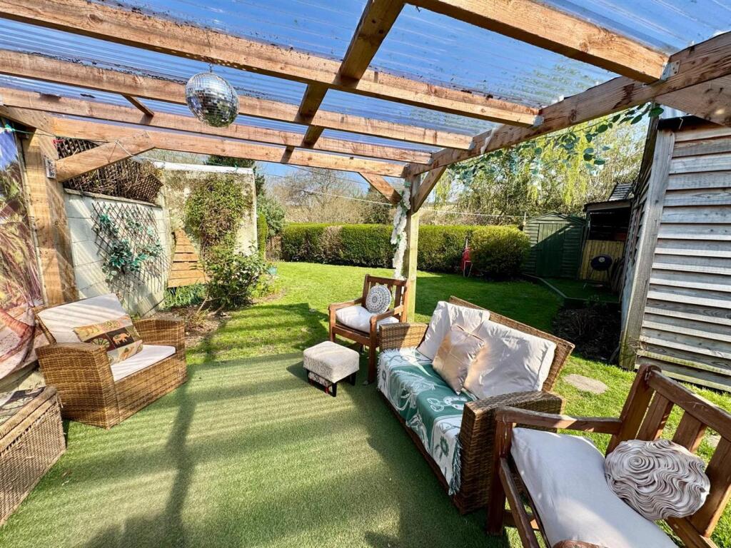 PHOTO-2025-04-03-22-40-51 (3).jpg