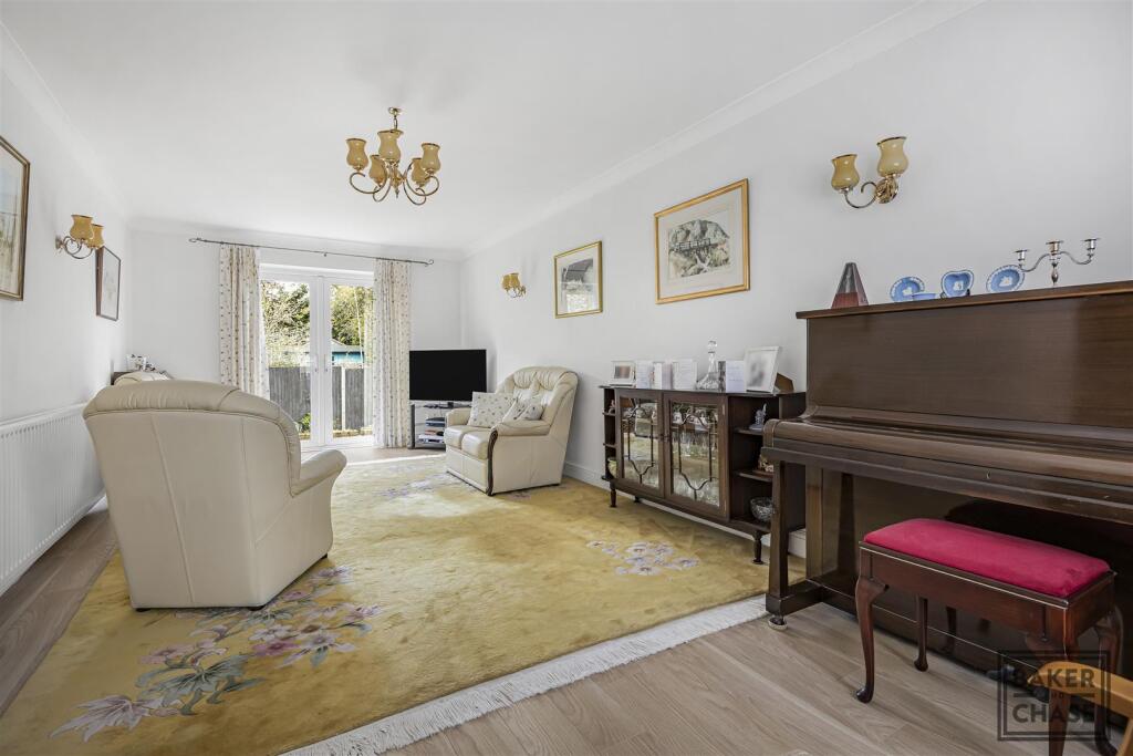 Reception Room 3 (Through Lounge)