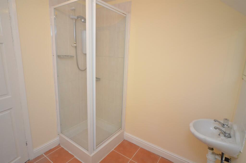Ensuite Shower