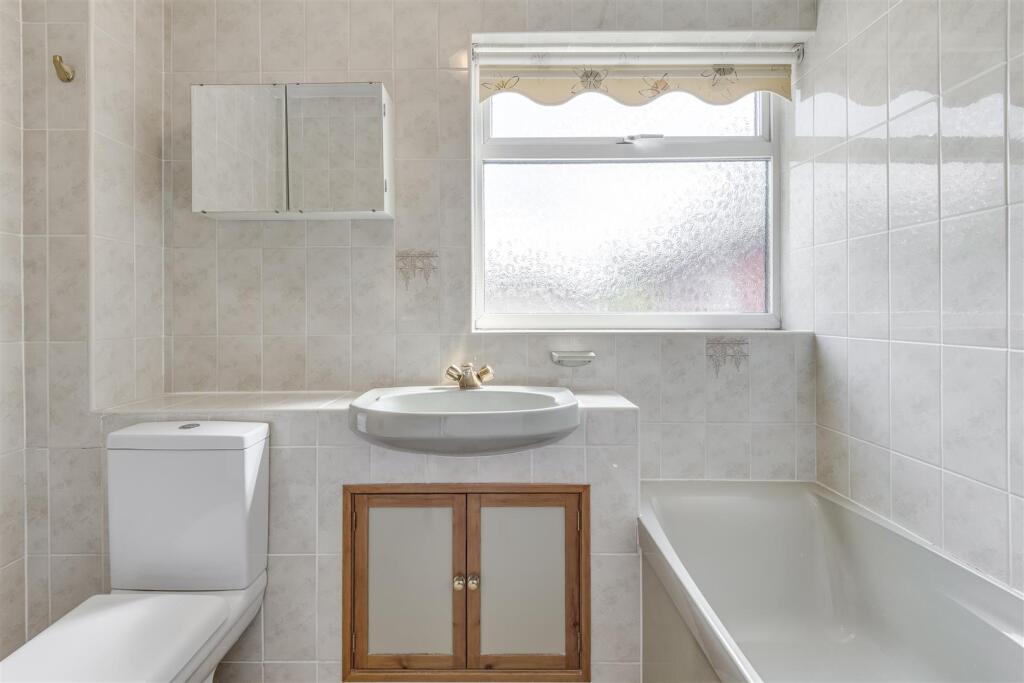 Stevenage Road 6-4.jpg