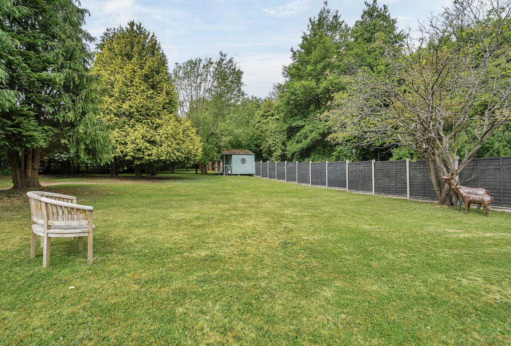 1289200-20-683983...