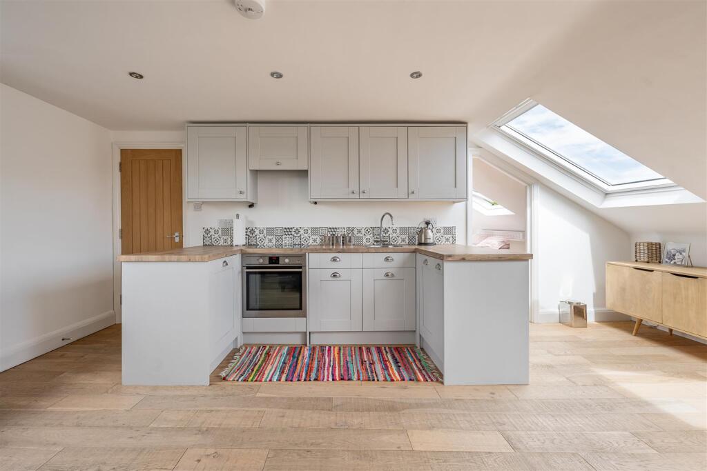 Drysdale Avenue E4
