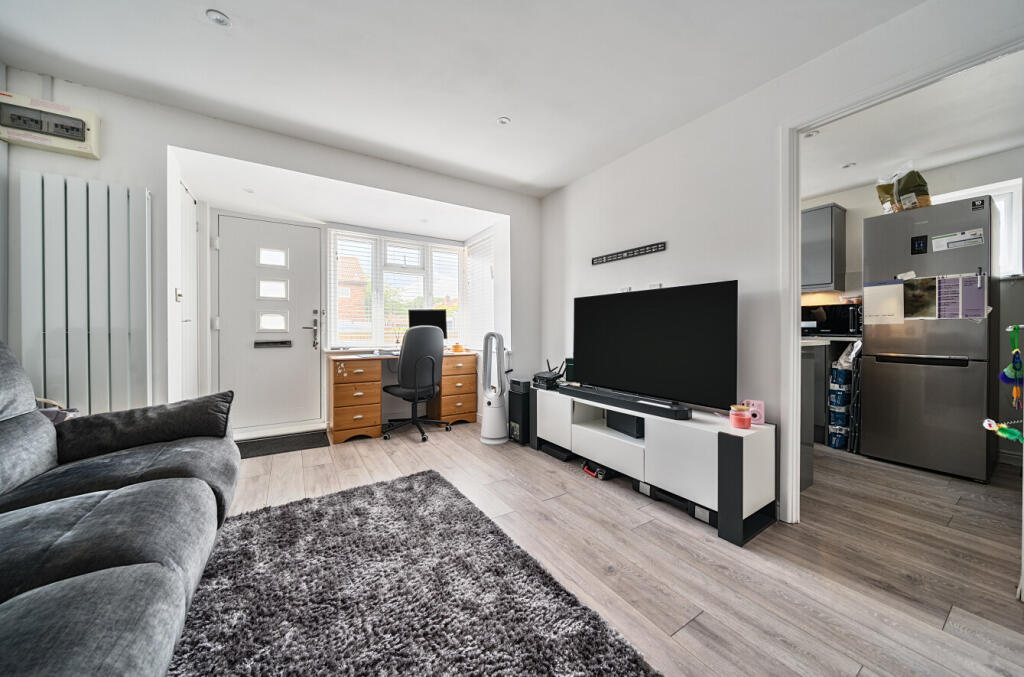 1305303-5-6842fab...