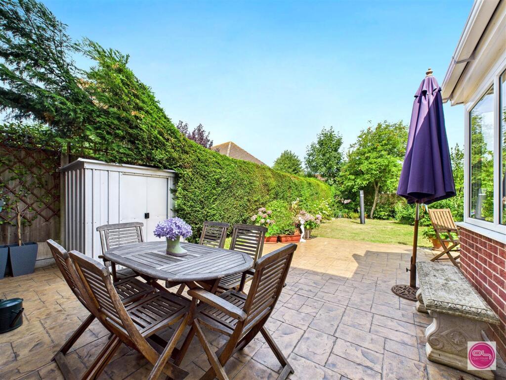 Jaclin Close, Branston (12).jpg